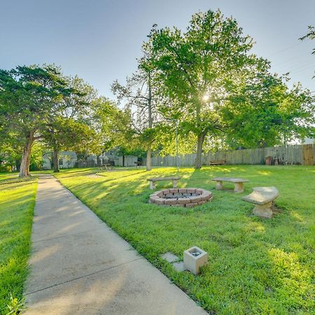 Waco Vacation Rental Near Magnolia Market Exteriör bild